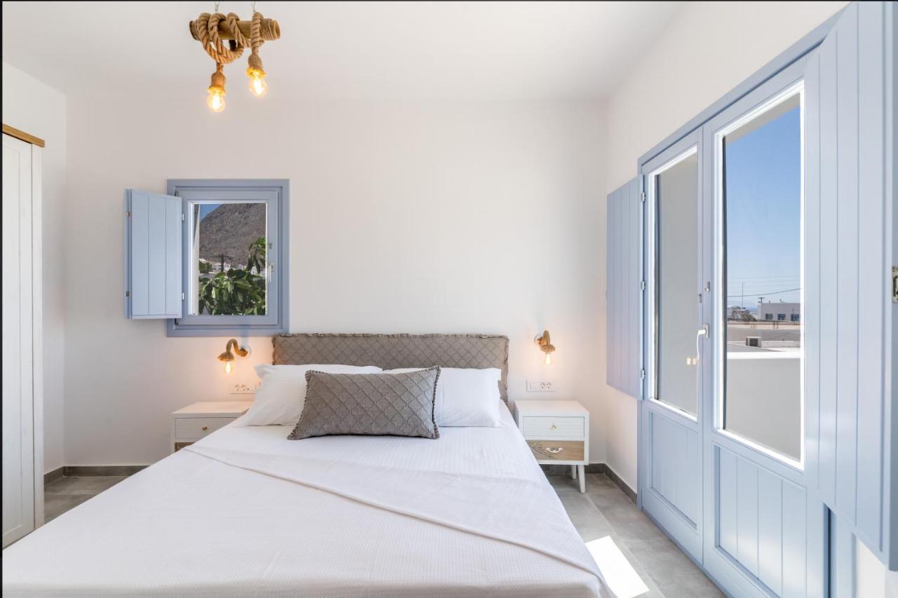 Santorossa Luxury Villas Emporio  Esterno foto