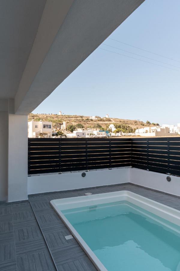Santorossa Luxury Villas Emporio  Esterno foto