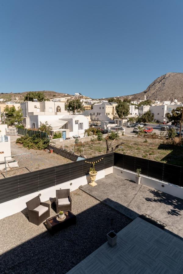 Santorossa Luxury Villas Emporio  Esterno foto
