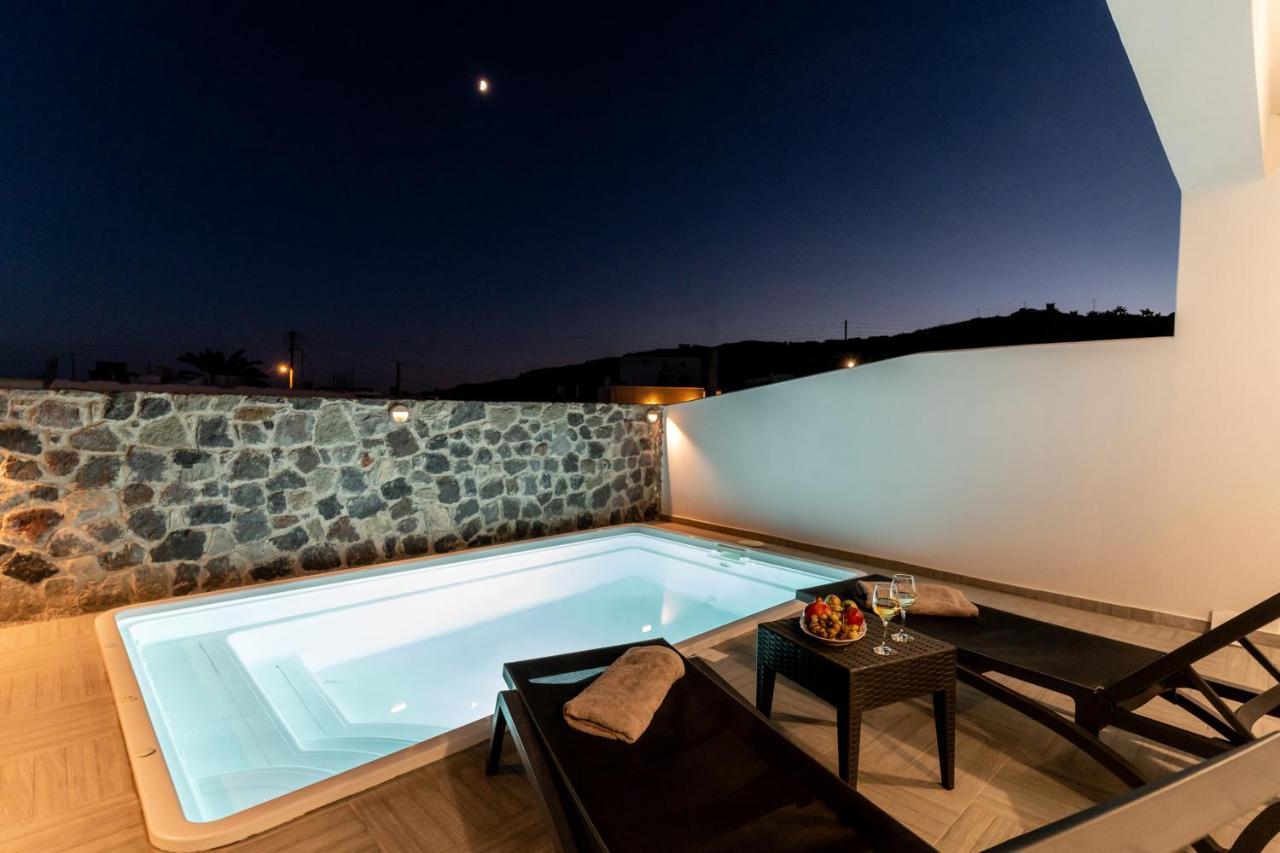 Santorossa Luxury Villas Emporio  Esterno foto