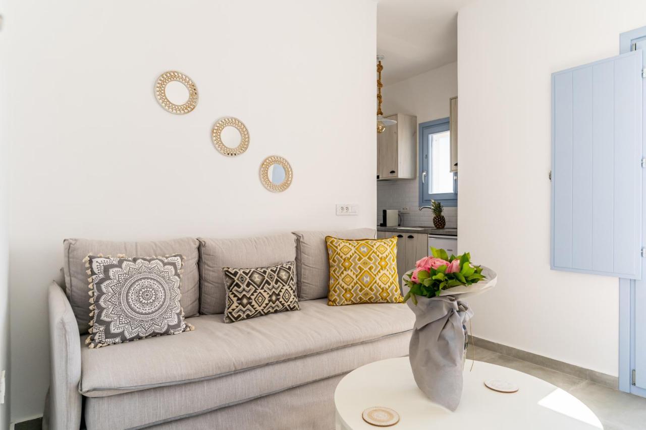 Santorossa Luxury Villas Emporio  Esterno foto