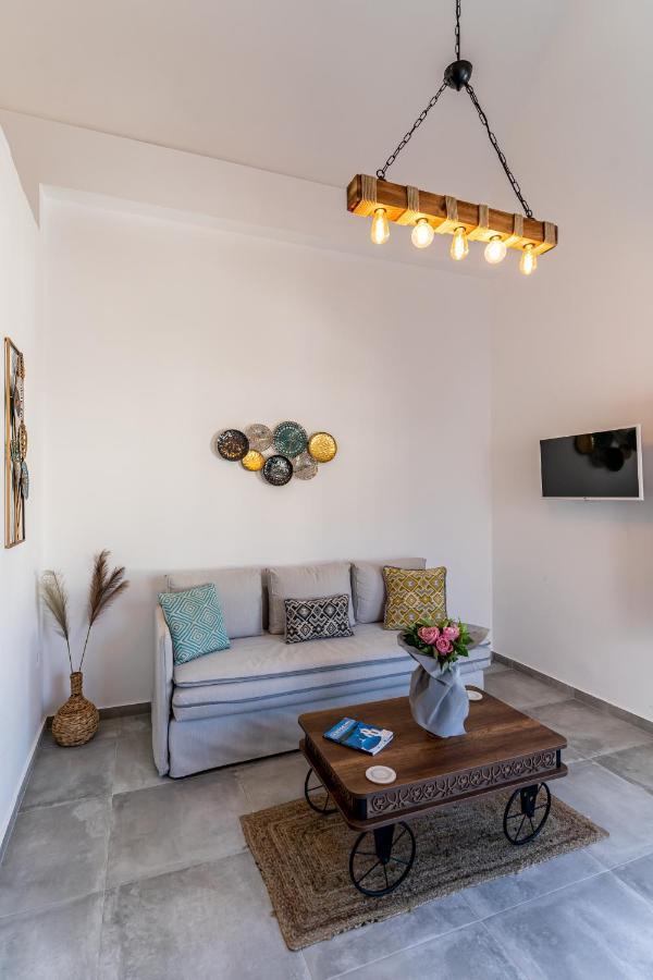 Santorossa Luxury Villas Emporio  Esterno foto
