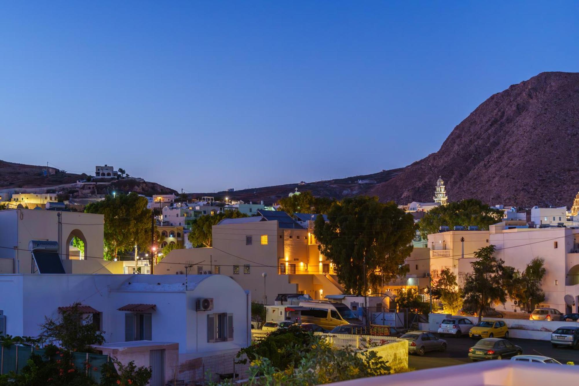 Santorossa Luxury Villas Emporio  Esterno foto